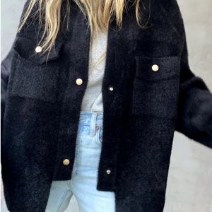 Ascot & Hart // Leigha Faux Fur Coat Shacket